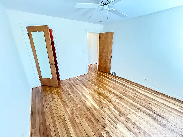 1310 Wilmette Ave #2E — Photo 16
