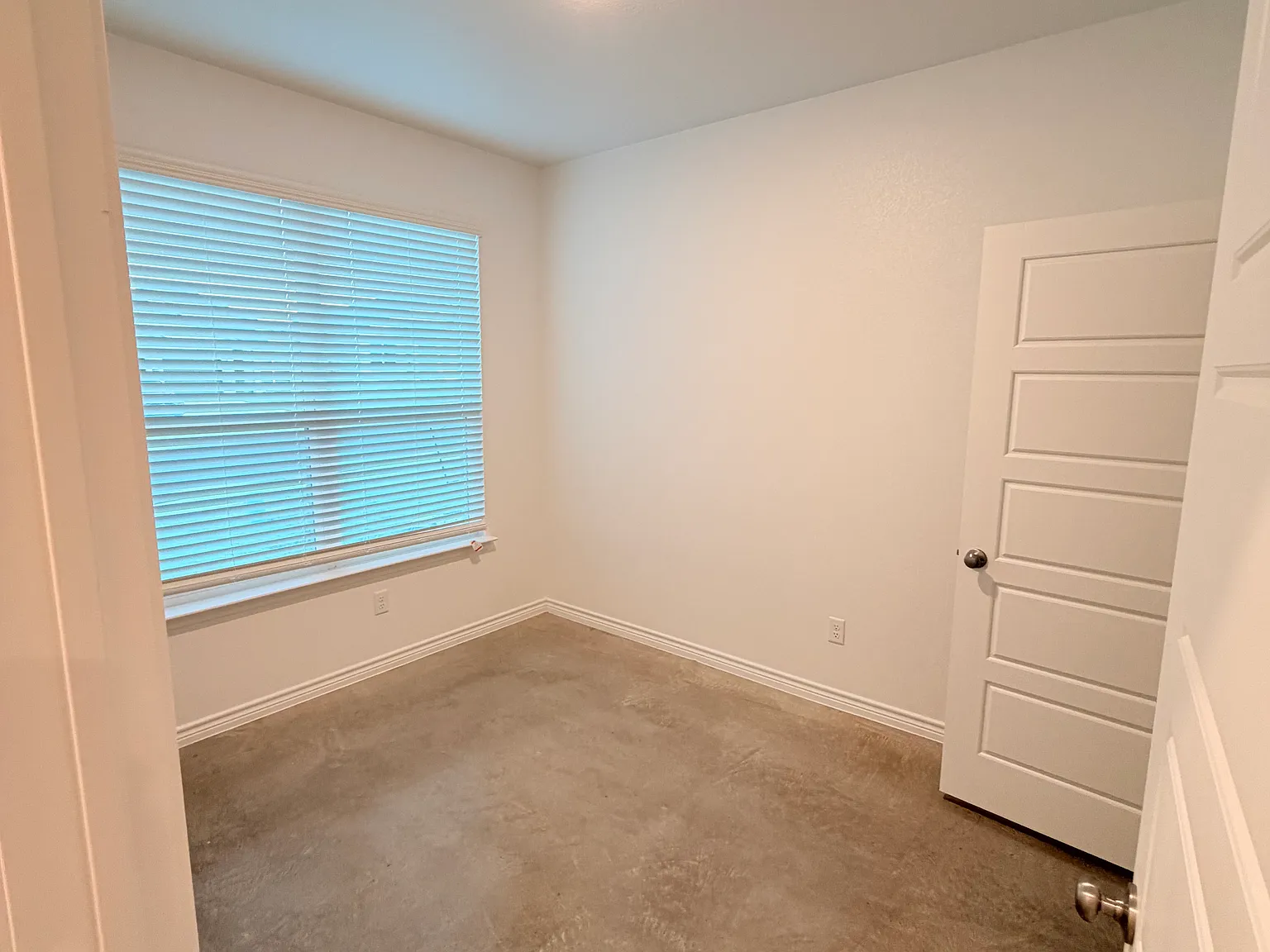 3811 American Elm Dr — Photo 4