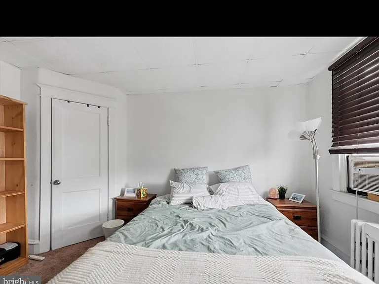 7819 Windrim Ave — Photo 4