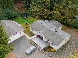 3025 Hemlock Way, Sedro Woolley, WA 98284