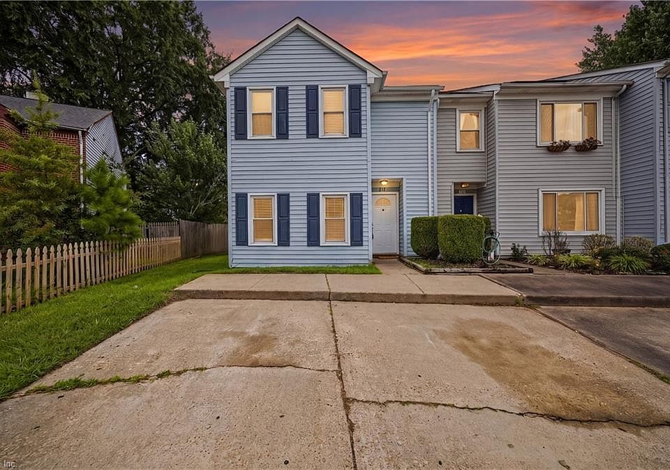 1st image of 712 Glenshire Dr