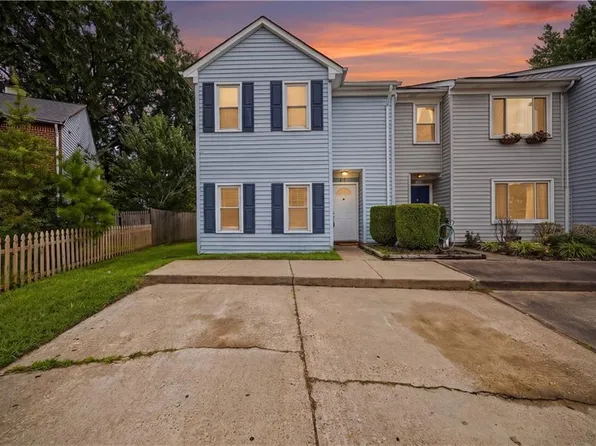 712 Glenshire Dr, Virginia Beach, VA 23462