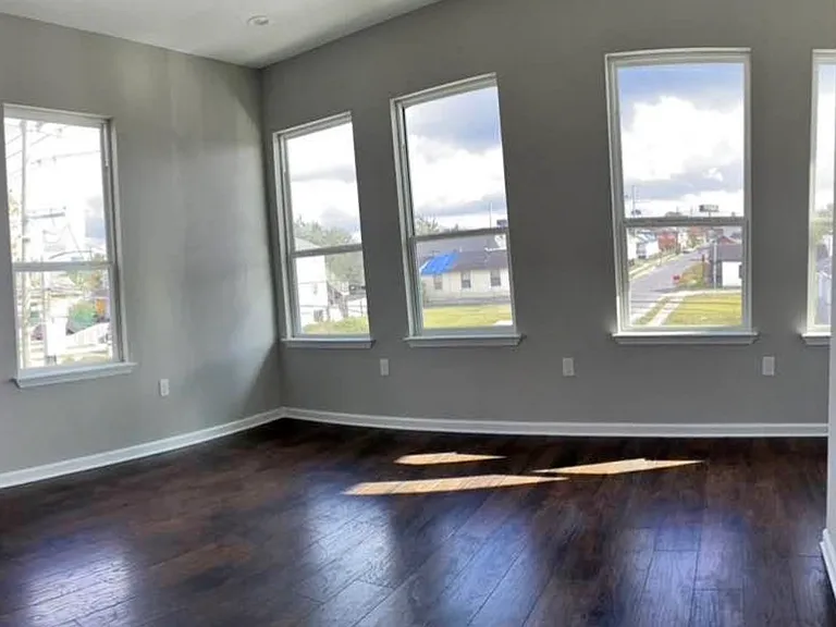3136 Pauger St #1 — Photo 3