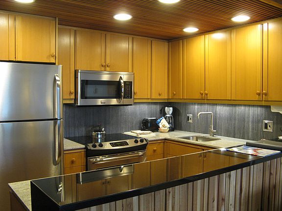 2nd image of 9260 E Lodge Dr #112
