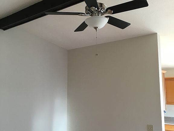 4th image of 9579 Bowen Dr