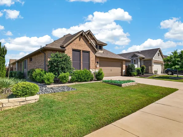 1001 Pecos St, Aubrey, TX 76227