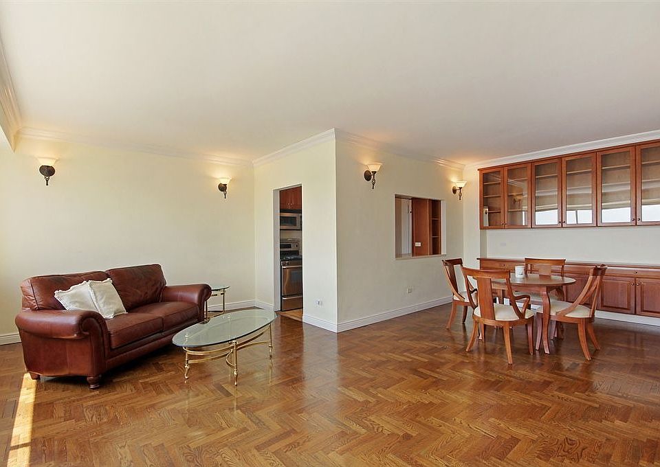 1st image of 200 E End Ave APT 10G