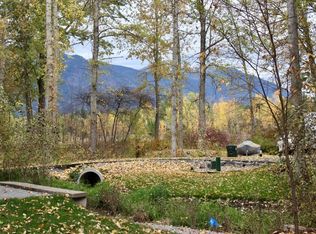 68 Cedar Pointe Loop, Columbia Falls, MT 59912