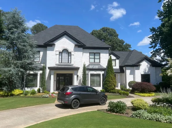 1126 Ascott Valley Dr, Johns Creek, GA 30097