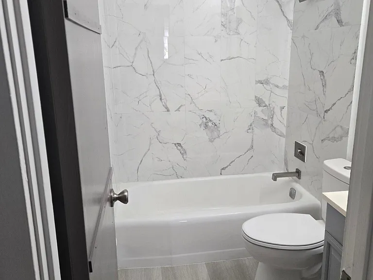 1734 Cromwell Dr #2 — Photo 5