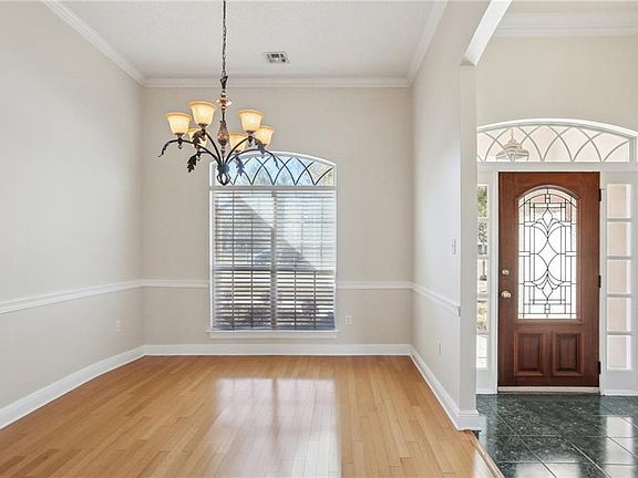 3rd image of 3 Magnolia Ridge Ct