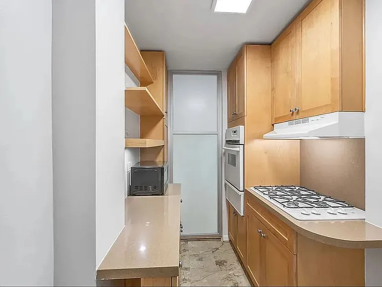 215 E 80th St #9G — Photo 7