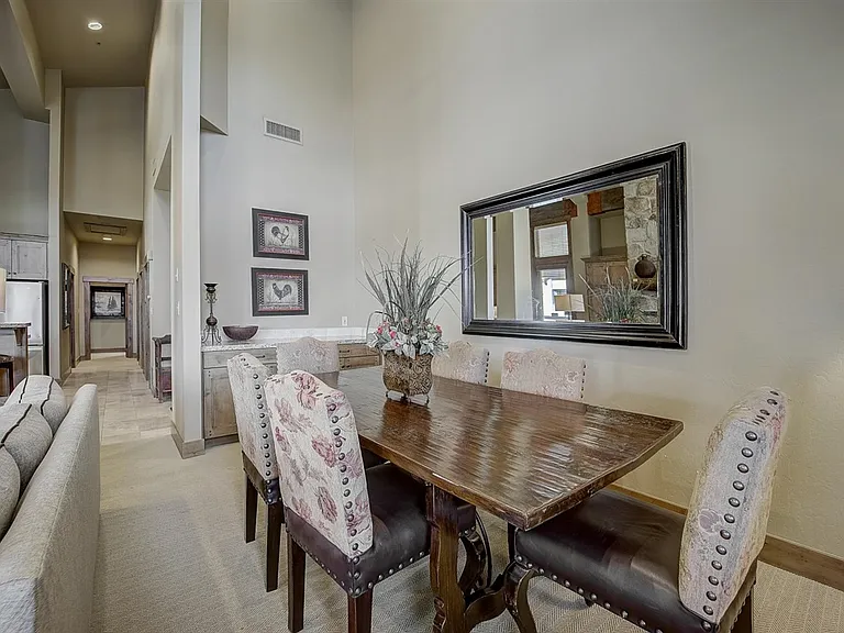 7580 Royal St E #33 — Photo 6