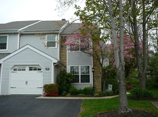 340 Carmen Dr, Collegeville, PA 19426
