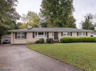 1608 Clearview Dr, Graymoor Devondale, KY 40222