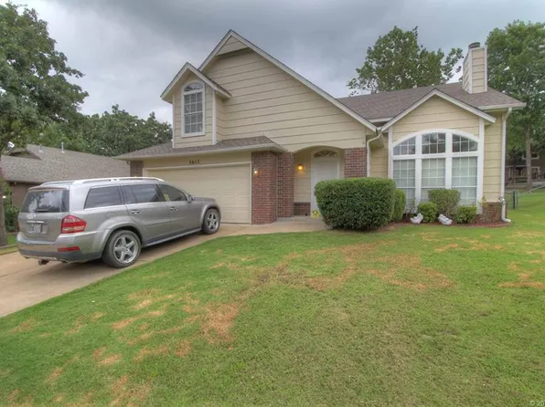 3617 S 74th Ct W, Tulsa, OK 74107