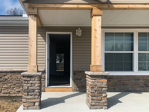 Entryway (1)_04052022