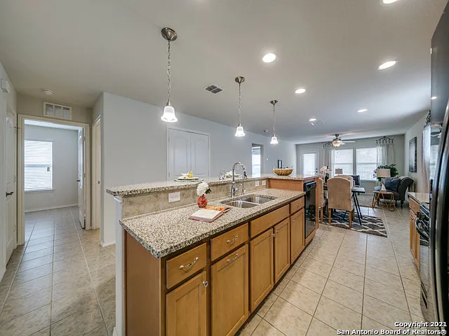 3359 Blossom Row — Photo 5