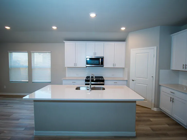 3320 Kingsdown Dr — Photo 14
