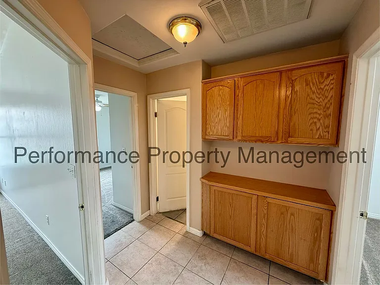 7217 Silver Spray Ave — Photo 7