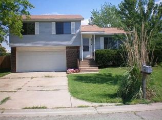 6718 E Winterberry Cir, Wichita, KS 67226