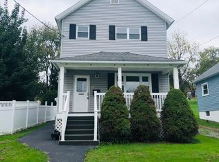 59 Green St, Carbondale, PA 18407