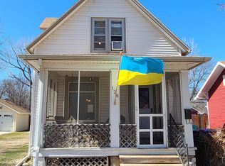 128 S 3rd St, Lindsborg, KS 67456