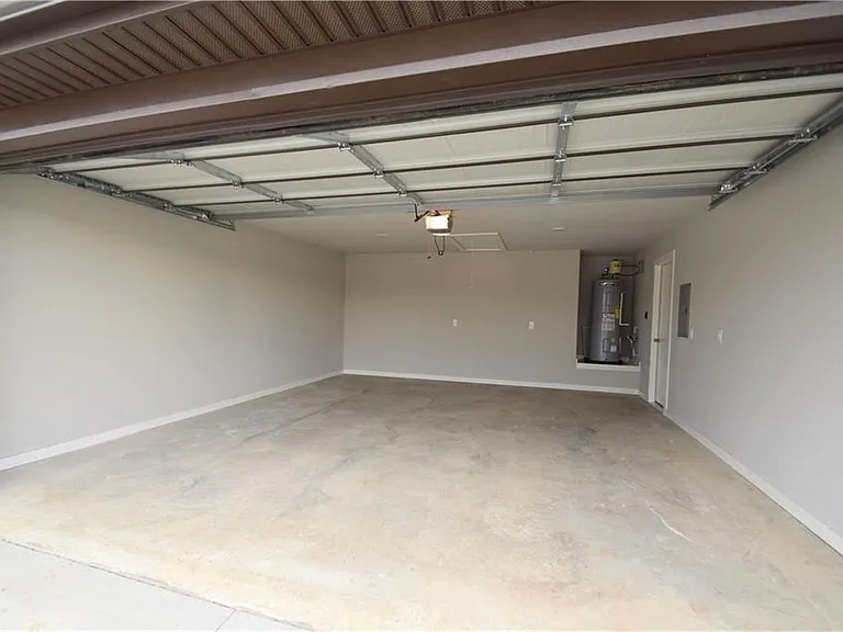 540 Vee St — Photo 15