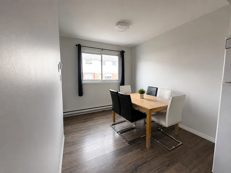 15 Tracey Park Dr #14 — Photo 5