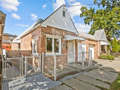 1251 Hobart Avenue, Bronx, NY, 10461