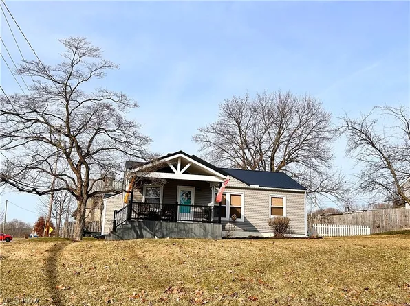 13574 Seco Blvd, Burton, OH 44021