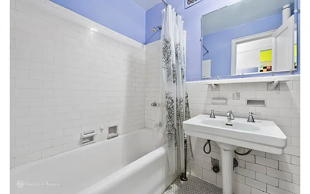 Rented by Douglas Elliman | media 18