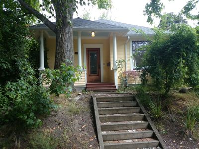 1712 N 47th St, Seattle, WA, 98103