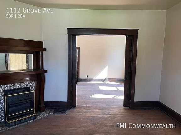 3rd image of 1112 Grove Ave