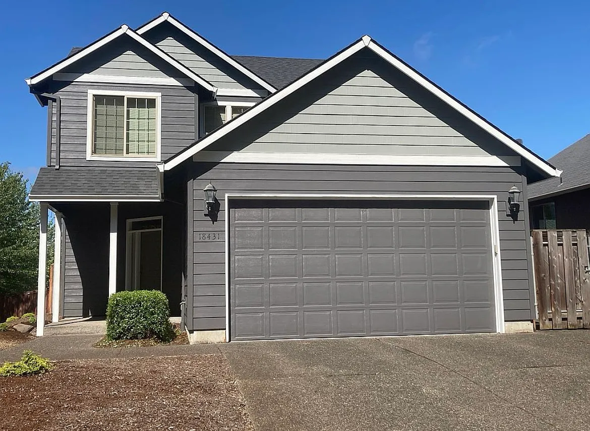 3 bed, 2.5 bath, 1821 sqft, $2,895 — Photo 2