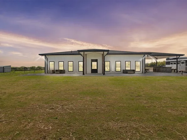 145 Travis Rd, Weatherford, TX 76088