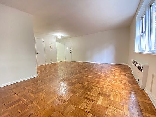 1st image of 38-15 Bowne St #1B