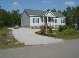 214 Sand Dollar Ln, Hampstead, NC 28443