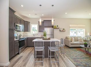 307 Ashley Ct, North Babylon, NY 11703