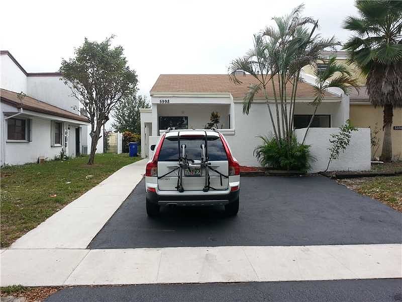 2nd image of 5998 NW 1st St