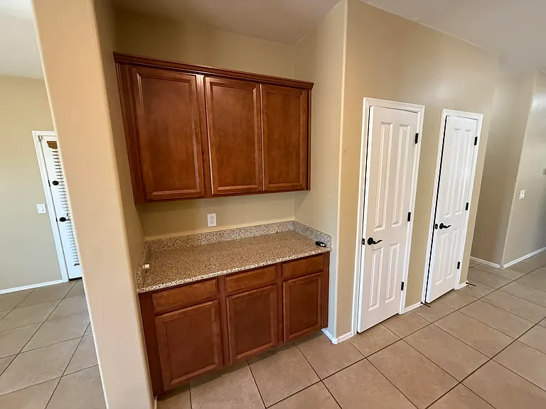 1147 E Empire Canyon Ln — Photo 29