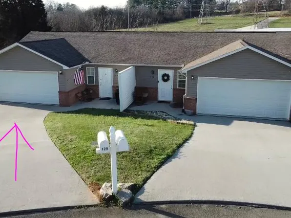 129 Lucy Ln, Maryville, TN 37803