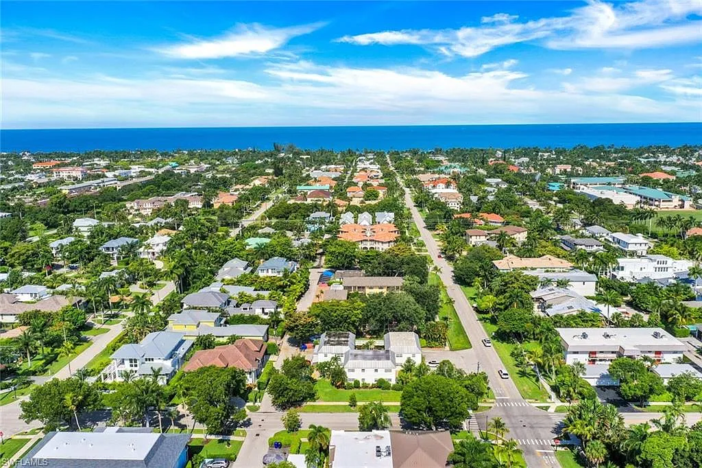 1 bed, 1.0 bath, 566 sqft, $5,000 — Photo 1