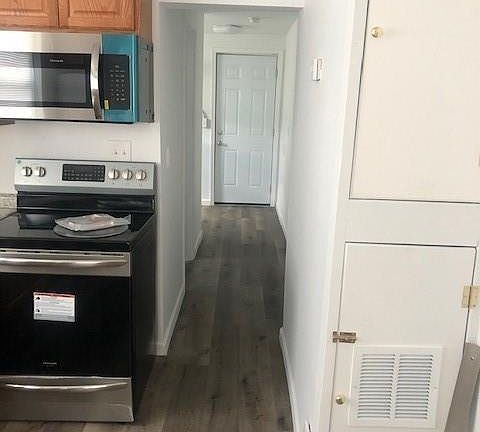 5th image of 3643 Dandridge Ave