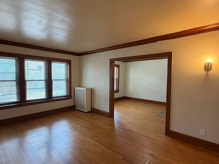 5304 W Potomac Ave #1 — Photo 3
