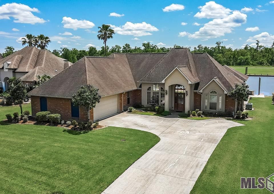 11867 Home Port Dr, Saint Amant, LA 70774 Zillow