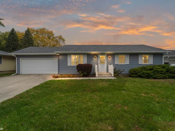 1705 F Ave, Nevada, IA 50201