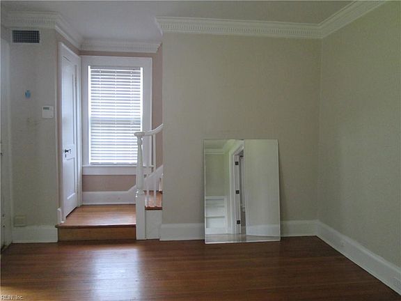 4th image of 1342 Westmoreland Ave