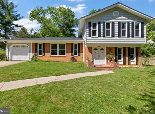 12911 Autumn Dr, Silver Spring, MD 20904