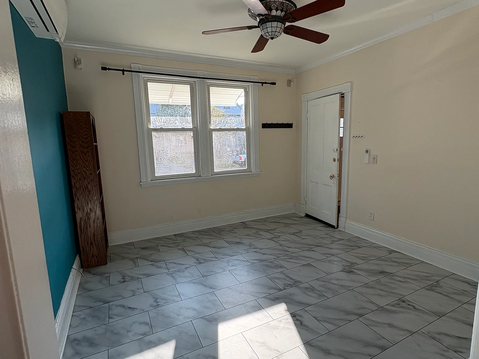 3 bed, 1490 sqft, $1,700 — Photo 2